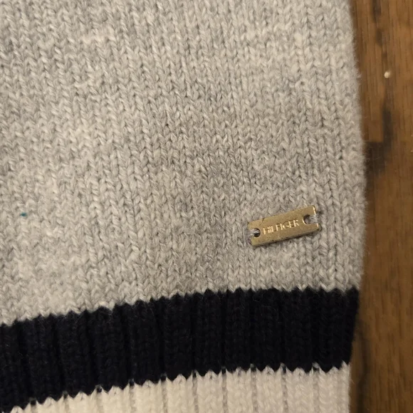 Tommy Hilfiger Gray Crewneck Long Dress Sweater - Picture 3 of 4